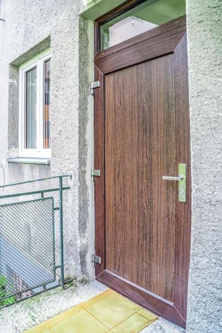 Myslbekova 5 Apartment Ostrava Exterior foto